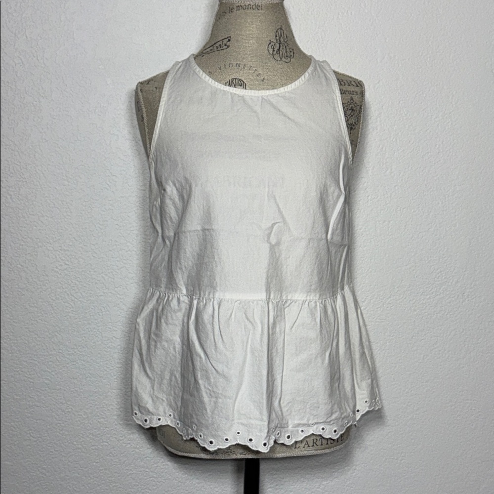 Old Navy White Eyelet Hem Tank Top